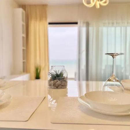 Mamaia Nord 17 Stl Papaya Beach * Navodari
