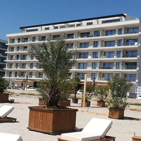 Mamaia Nord 17 Stl Papaya Beach